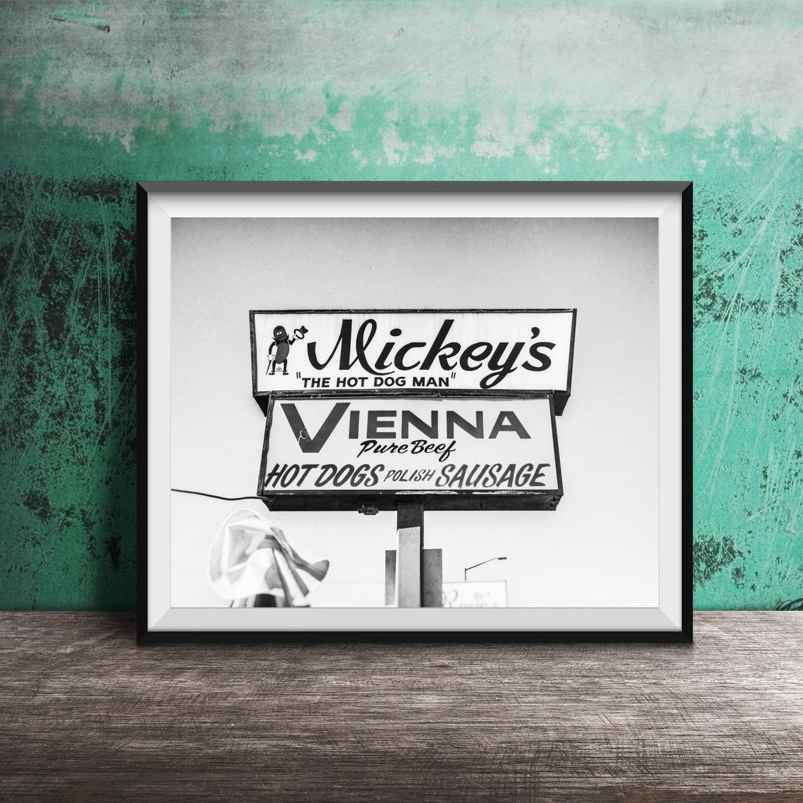 Mickey's The Hot Dog Man Vienna Beef Sign Photography Poster - Image 2