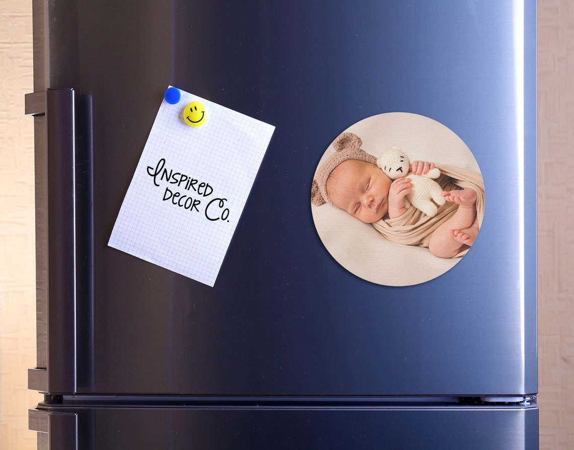 Custom Round Photo Magnet Fridge Display Magnetic Canvas Print - Image 2