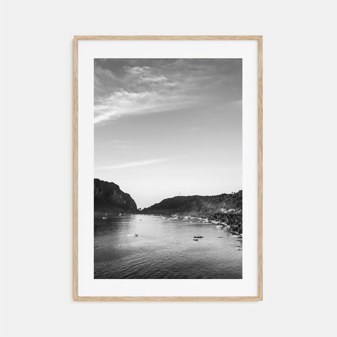 El Nido Palawan Black And White Bay With Boats And Cliffs Poster