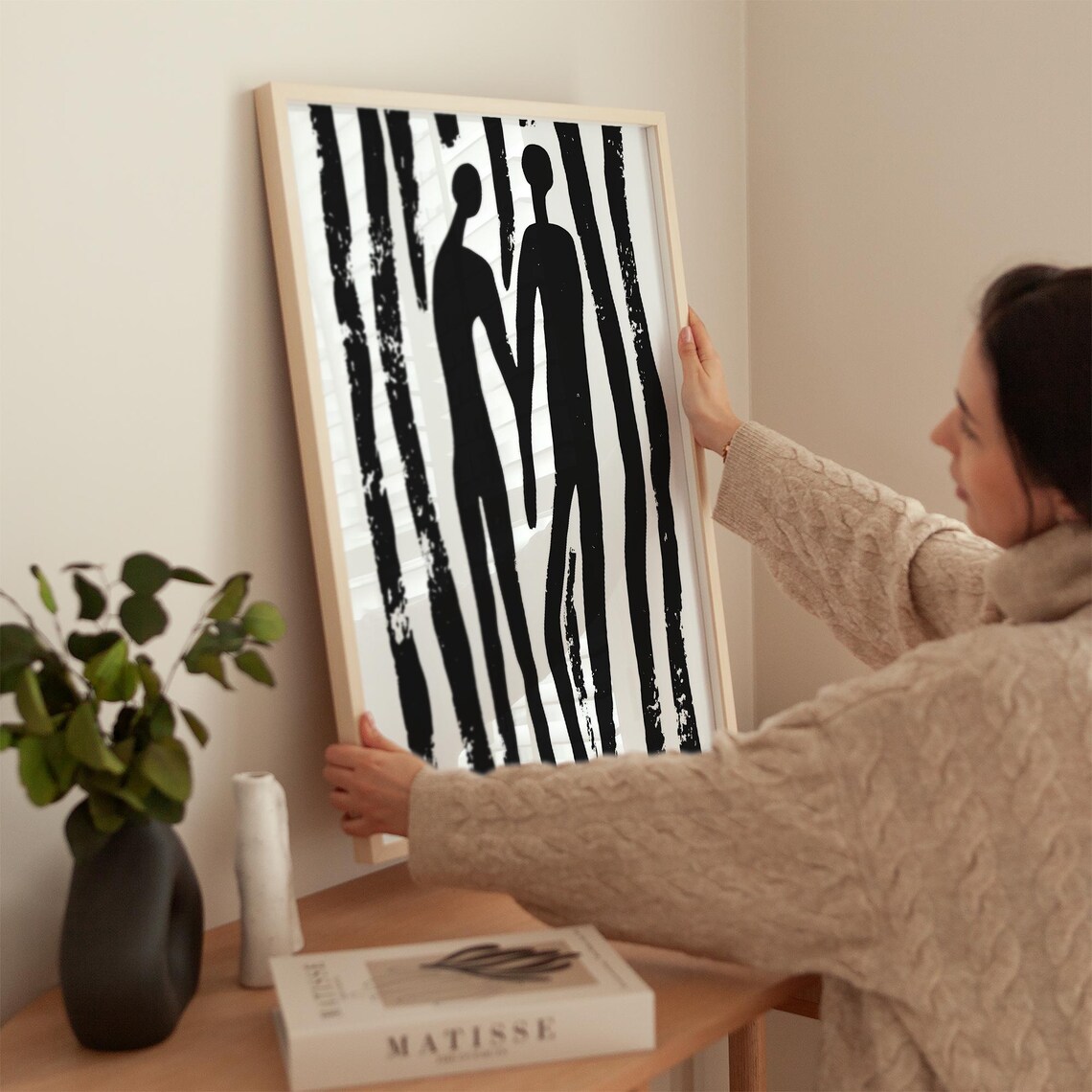 Abstract Couple, Minimalist Hand In Hand Silhouettes - Image 3