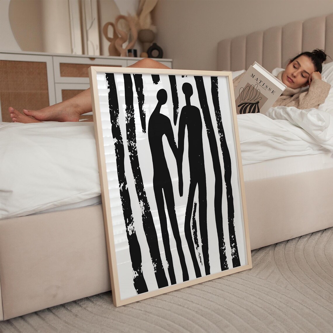 Abstract Couple, Minimalist Hand In Hand Silhouettes - Image 2