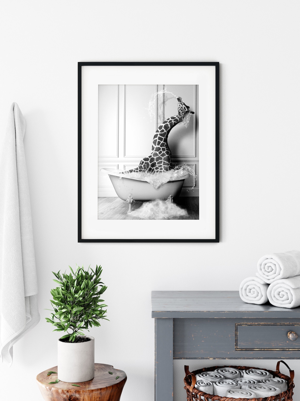 Cute Giraffe In Tub Bathroom Animal Art Print