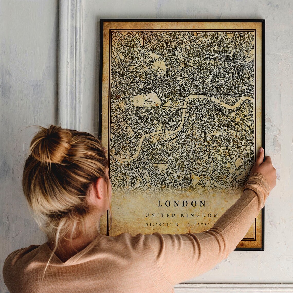 London Vintage Map Poster, Antique Rustic City Artwork - Image 2