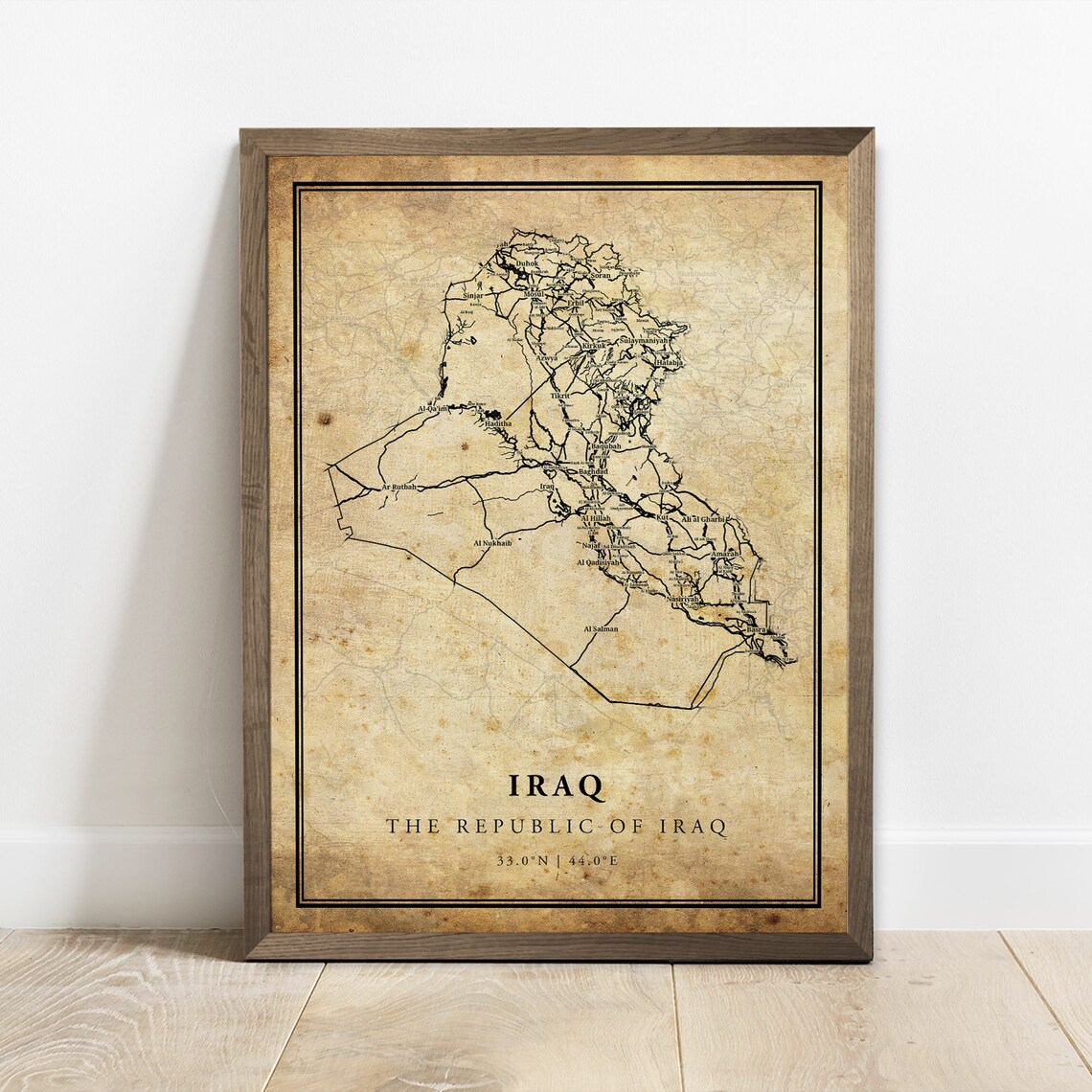 Iraq Vintage Map Art Print, Country Road Map