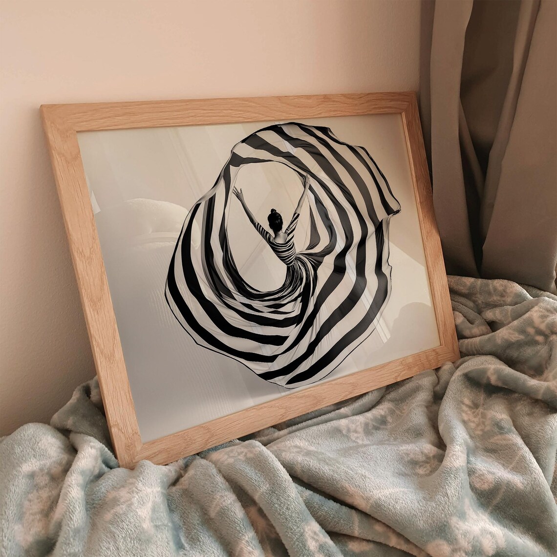 Ballerina Line Art, Minimalist Monochrome Art Print - Image 4