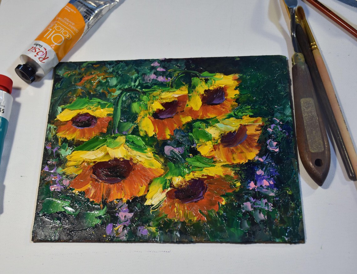 Sunflower Bouquet in Dark Green Garden Framed Style Oil Painting Print - Image 3