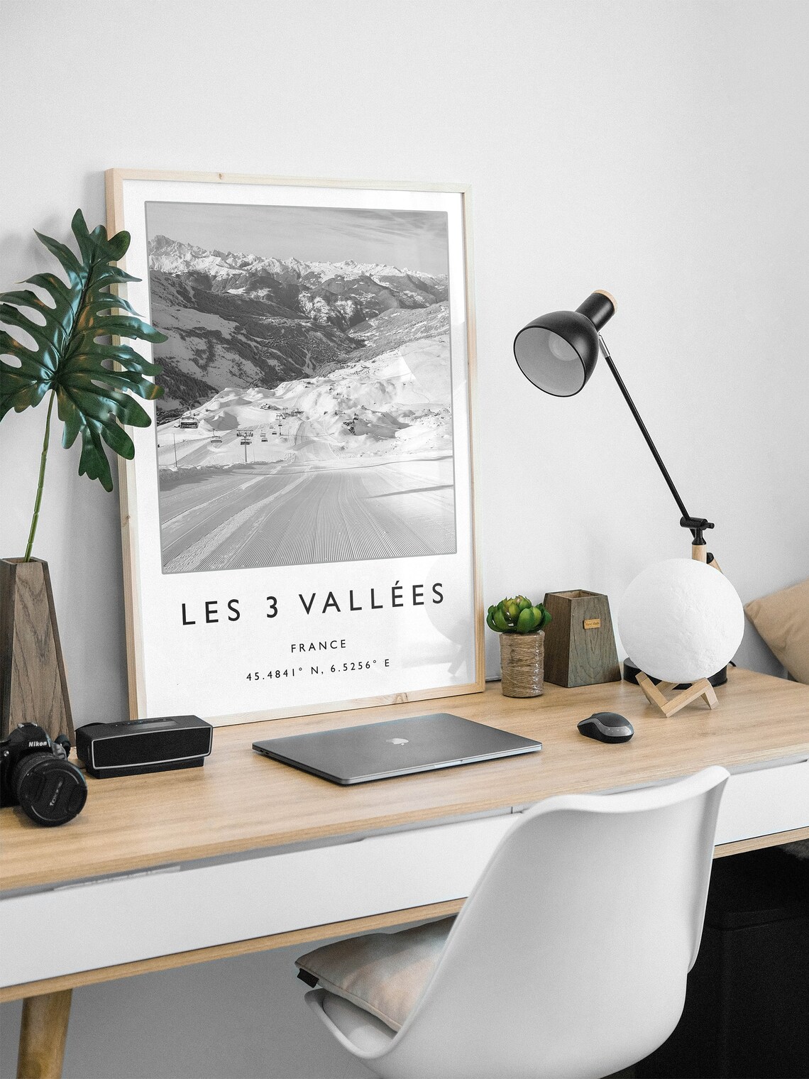 Les 3 Vallles France Skiing Travel Poster - Image 3