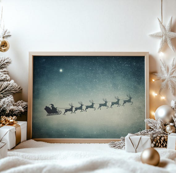Vintage Santa Sleigh Print Christmas Wall Art Classic Reindeer Illustration Festive Holiday Decor Winter Painting 780