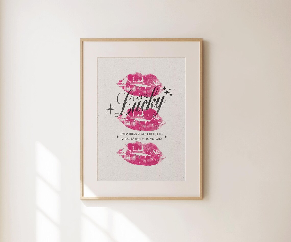 I Am So Lucky Lipstick Kiss Affirmation Pink Girly Bedroom Wall Print - Image 4
