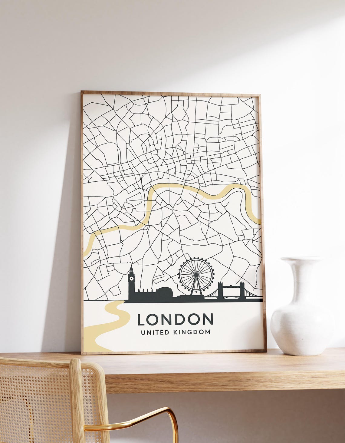 London United Kingdom Minimalist Street Map Landmarks Poster