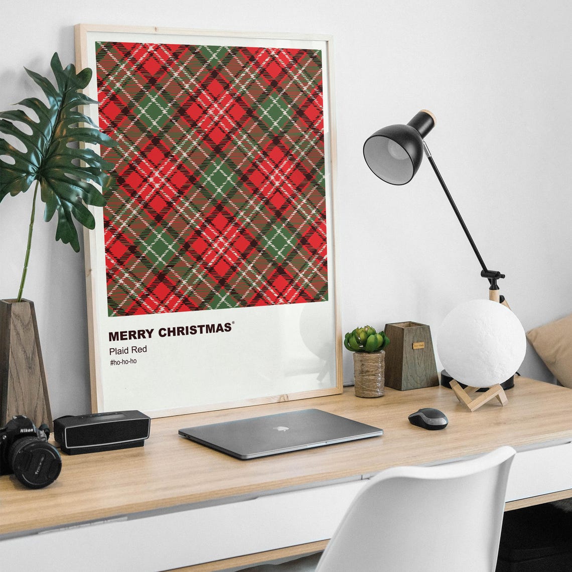 Red Plaid Pattern Merry Christmas Minimalist Holiday Wall Art - Image 4