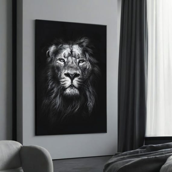 Black And White Majestic Lion Portrait Bold Minimalist Canvas Art For Home Decor Modern