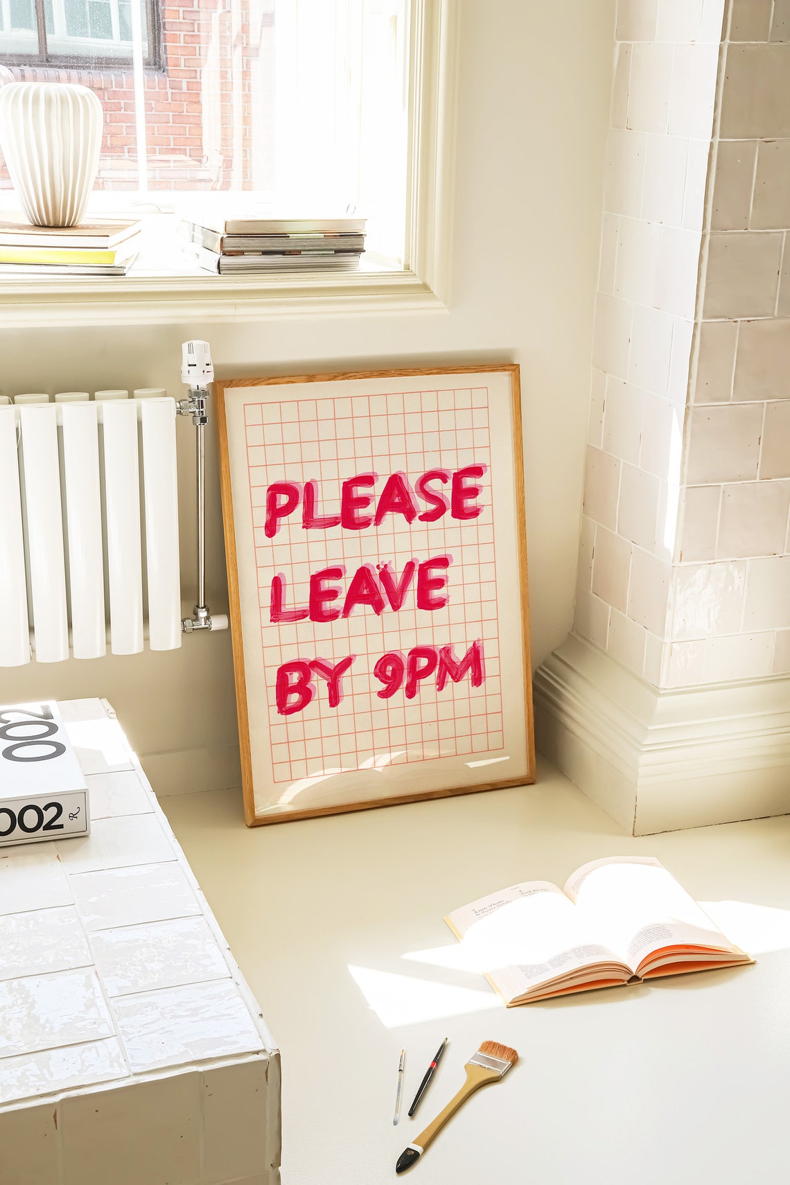 Please Leave By 9PM Funny Goodbye Pink Grid Party Sign Poster - Image 4