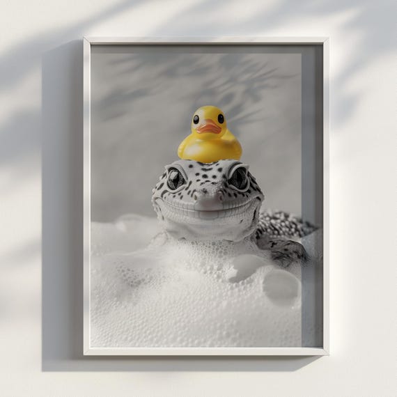 Soapy Leopard Gecko Reptile Art Poster Bath Funny Bathroom Print Wall