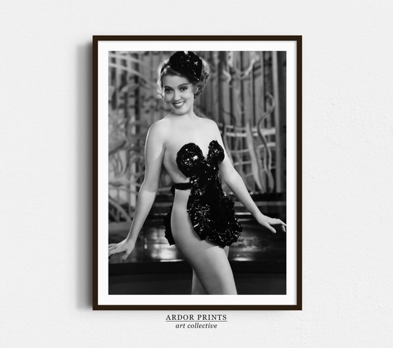 Vintage Dancer Flapper Girl Wall Art Vintage Fashion Beauty Old Hollywood Photo Doris Mcmahon Black And White Print Retro Wall Decor