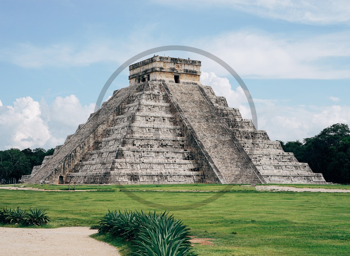Chichen Itza Mexico El Castillo Mayan Pyramid Landmark Print - Image 3