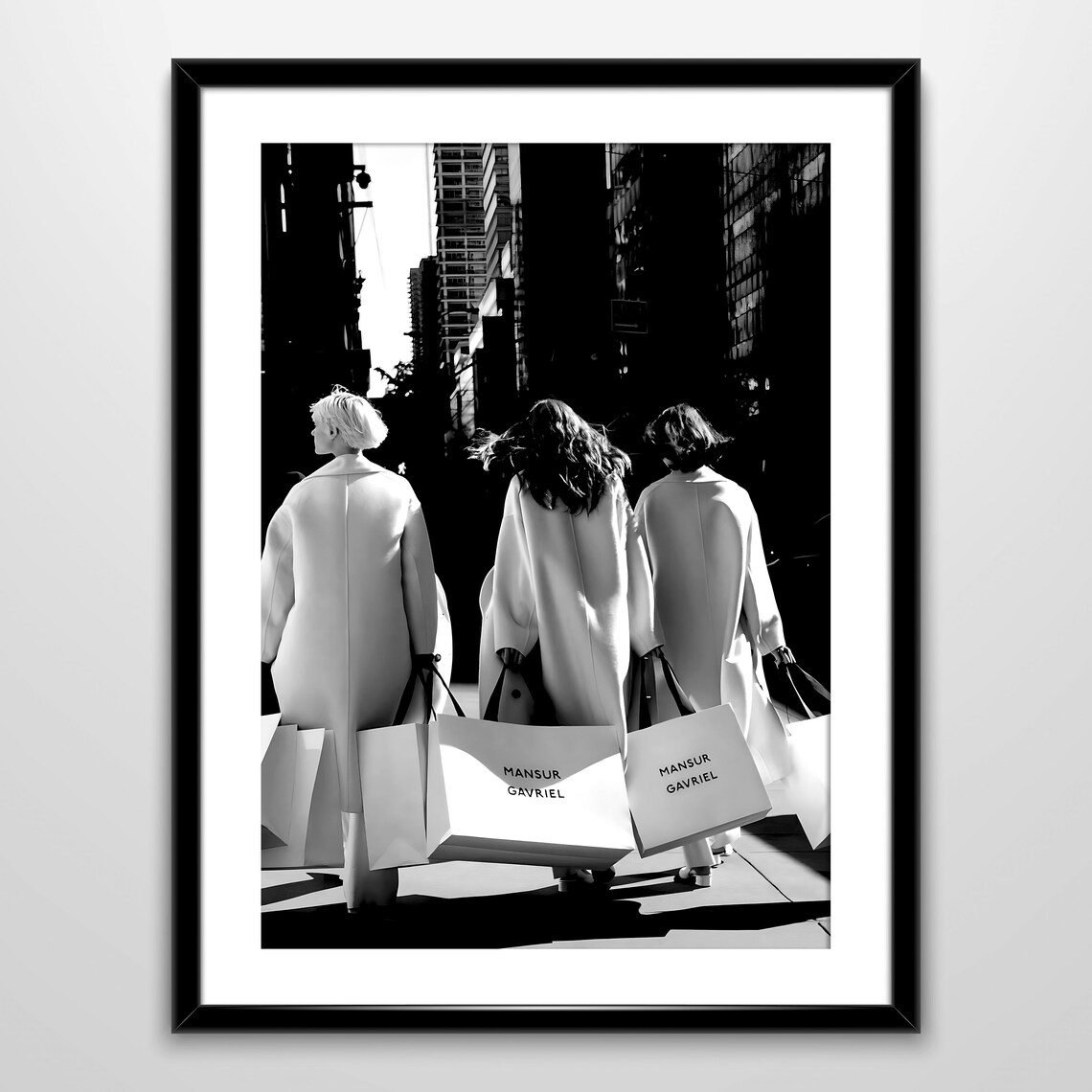 Women In Paris Poster Black And White Luxury Fashion Print Vintage Photography Retro Wall Art Hypebeast Room Decor - Image 4