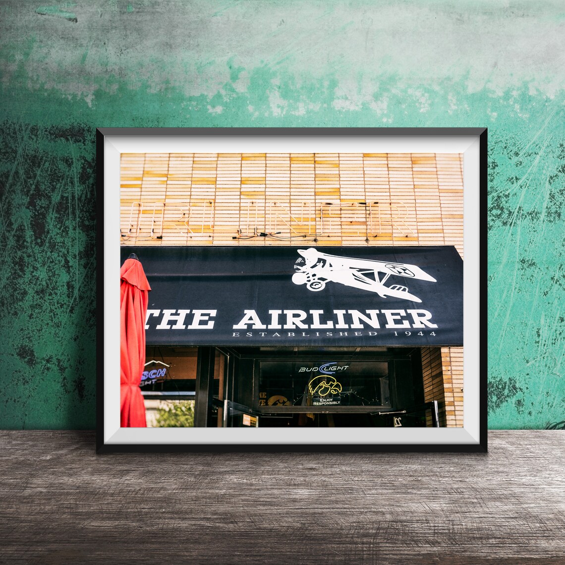 The Airliner Iowa City Ia Unframed Photography Print Iowa City Restaurant Bar Sign Art