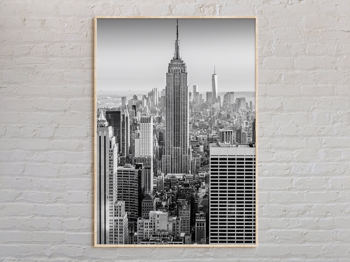 Empire State Building New York Black and White Skyline Poster