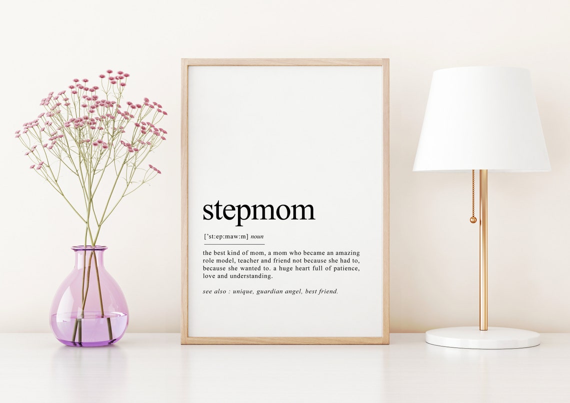 Stepmom Dictionary Definition Typography Wall Quote Gift Print - Image 2