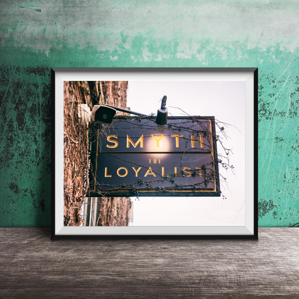 Smyth The Loyalist Vine Covered Chicago Bar Sign Photo Poster