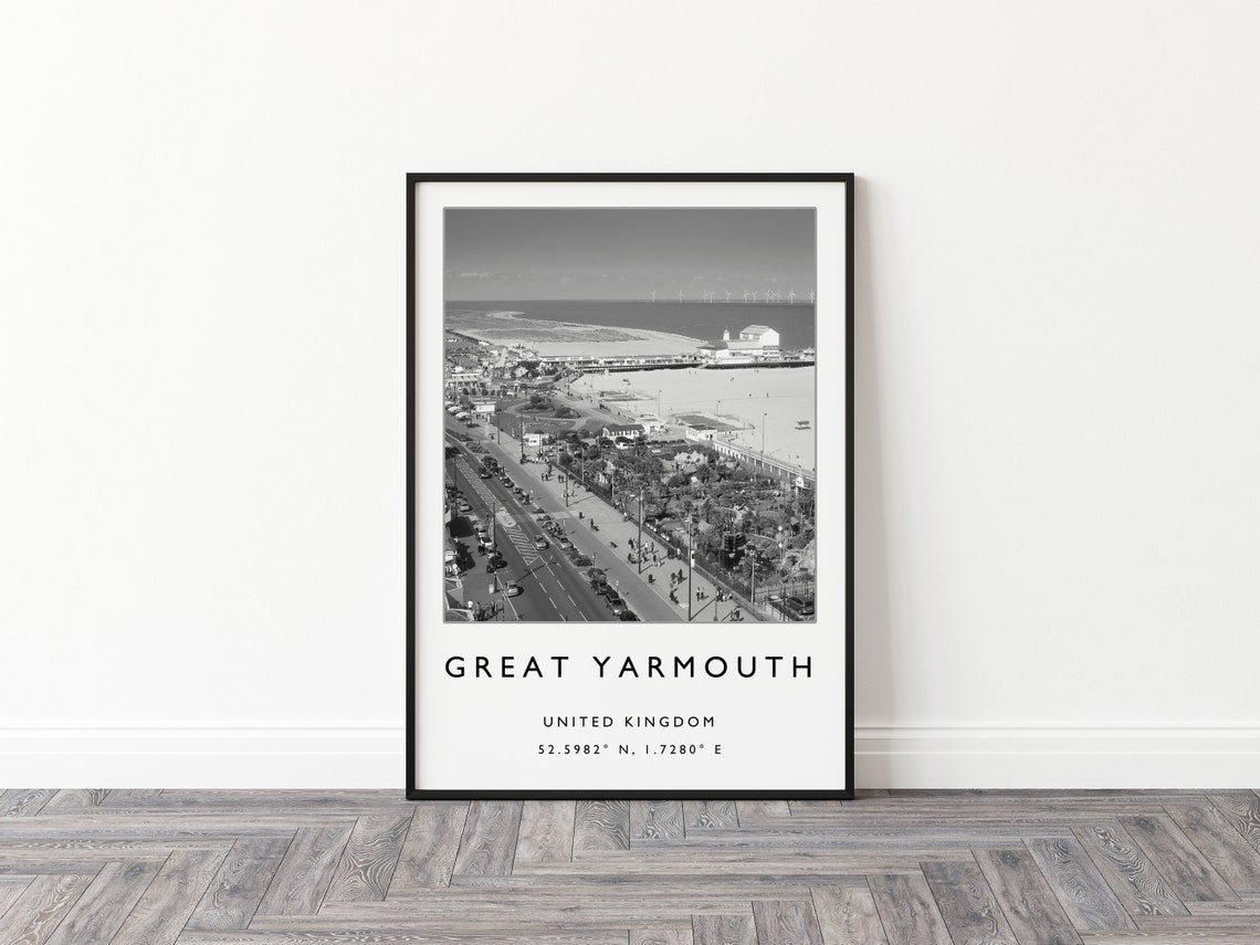 Great Yarmouth Travel Print Great Yarmouth England Travel Poster Seaside Travel Print Travel Art Travel Poster Gift A2a3a4 - Image 2