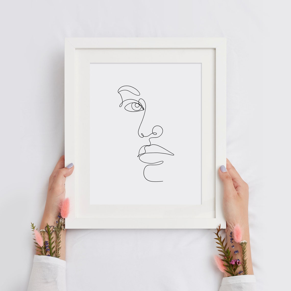 Abstract Single Line Face Drawing Minimalist Wall Decor Art Print - Image 2