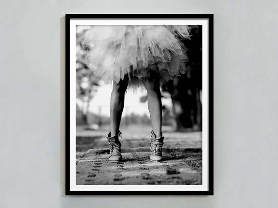 Retro Western Print Cowgirl Poster Wild West Black And White Fashion Wall Art Cowgirl Decor Trendy Wall Art Dorm Room Decor